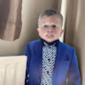 Meet your Posher, Jose